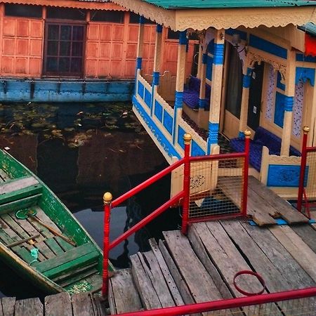 Hotel Lala Rukh Group Of Houseboats Srīnagar Esterno foto