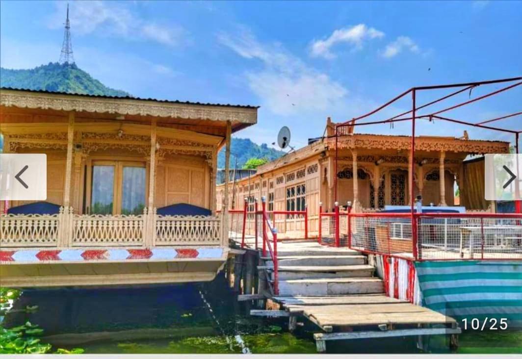 Hotel Lala Rukh Group Of Houseboats Srīnagar Esterno foto