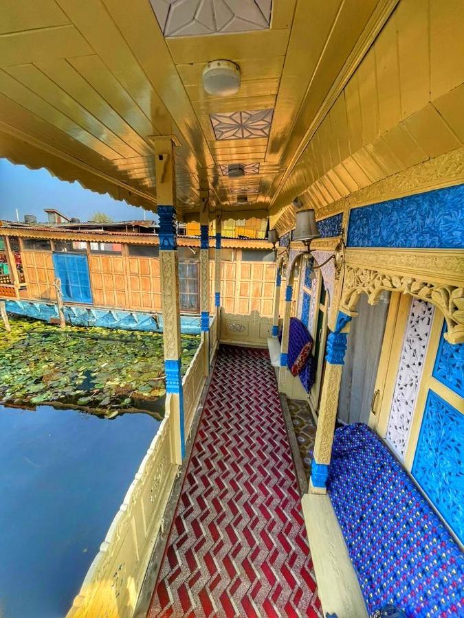 Hotel Lala Rukh Group Of Houseboats Srīnagar Esterno foto
