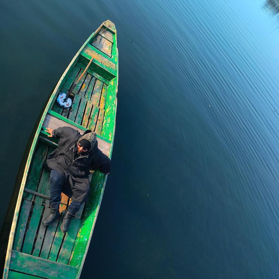 Hotel Lala Rukh Group Of Houseboats Srīnagar Esterno foto